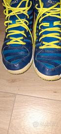 scarpe pallavolo Asics