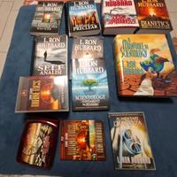 RACCOLTA DI LIBRI INSEGNAMENTI DI SCIENTOLOGY E CD