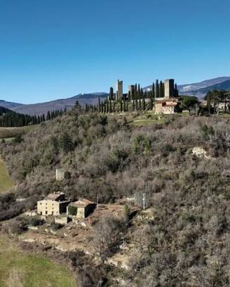 Villa di 455 m² con più di 5 locali e box auto dop