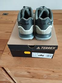 scarpe terrex usate n.38