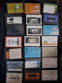 Commodore 64: 90 cassette e 20 dischetti