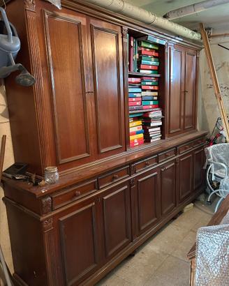 Armadio/libreria. Legno castagno