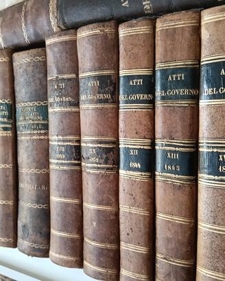 libri antichi di diritto 