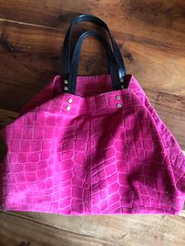 Borsa scamosciata a spalla color fragola