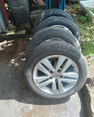 gomme e cerchi in lega 