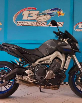 YAMAHA MT-09