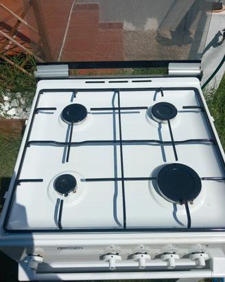 cucina con forno a gas come nuovo 