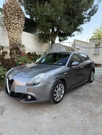 Alfa Romeo 2016