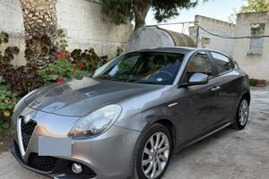 Alfa Romeo 2016