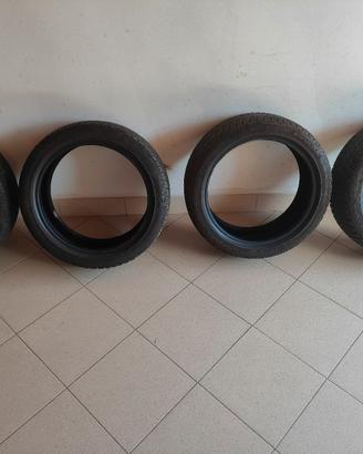 4 pneumatici da neve Fulda 195 45 R16 84v