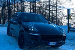 Porsche Cayenne diesel Platinum edition