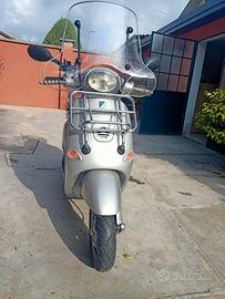 Vespa ET4 150