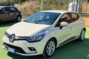 Renault Clio dCi 75 CV 5 p energy intens