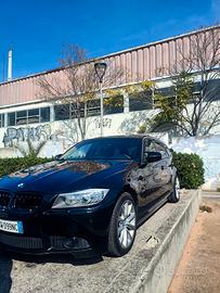 BMW 320d
cat xdrive eletta 2011 