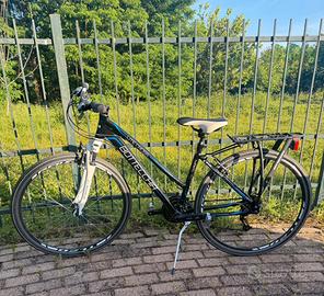 Bicicletta da cicloturismo.Bottecchia Cross Lite