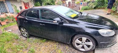 VOLVO V40 1.6 diesel 2013