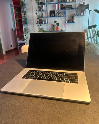 Mac book pro 2015 touch bar 15pollici