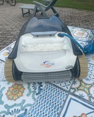 Robot pulitore piscina