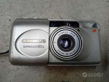 macchina fotografica olympus superzoom 80 g