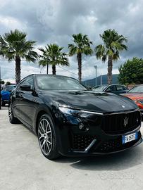 Maserati Levante V6 AWD Granlusso
