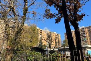 3 LOCALI A CORSICO
