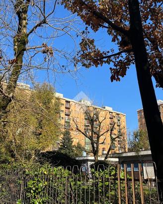 3 LOCALI A CORSICO