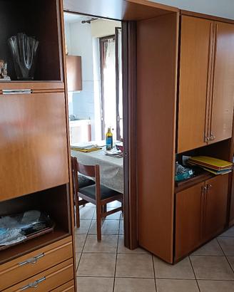 tavolo, mobile sala, 6 sedie