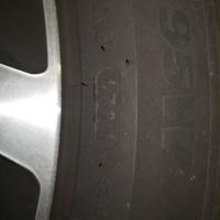 treno gomme/cerchione per Ford 