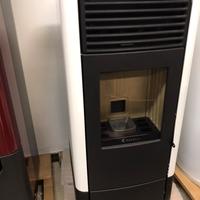 Stufa pellet Ravelli mod S 70