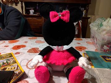 Idea regal Minnie  portafoto bambina all'uncinetto