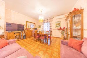 3 LOCALI A MONTEROTONDO