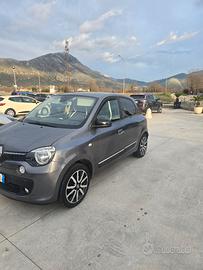 renault twingo 1.0 5p neopatentati