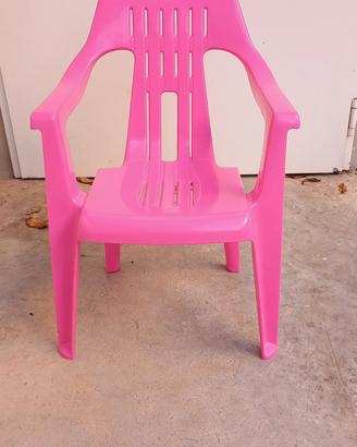 Sedia fucsia in plastica 