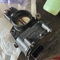 Corpo farfallato Renault Clio