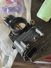 Corpo farfallato Renault Clio