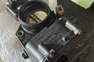 Corpo farfallato Renault Clio