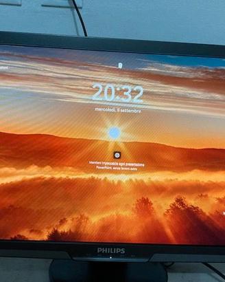 Monitor HD 27 pollici