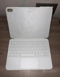 Apple Magic Keyboard Folio per iPad (10ª gen)