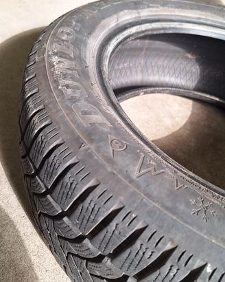 Pneumatici invernali DUNLOP 205/55 R16