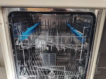 Lavastoviglie da incasso