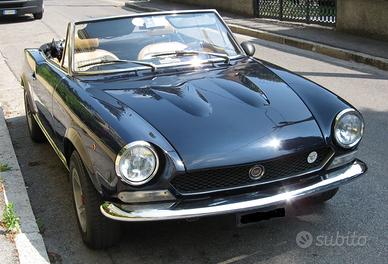 FIAT 124 SPIDER Epoca