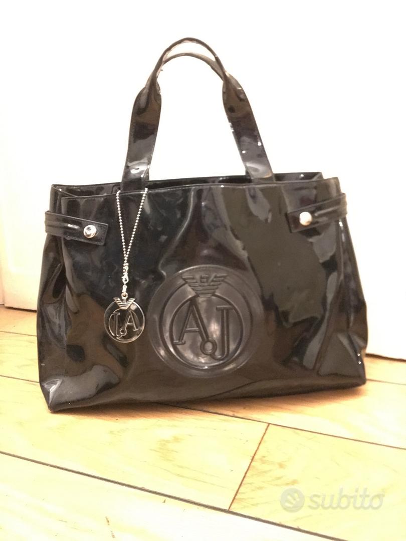 Borsa armani jeans vernice nera sale