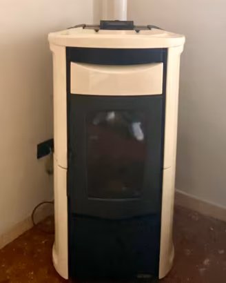 Stufa a pellet Dal zotto jole idro