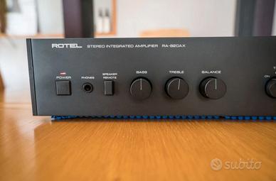 Amplificatore Stereo Integrato Rotel RA-820AX
