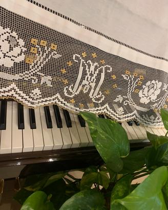 Tovaglia per altare a filet Modano