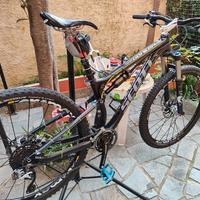 MTB Scott.  Genius.  940   da 29