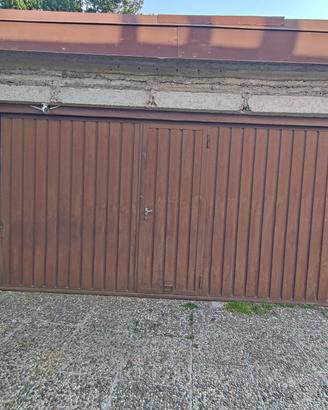 Gratis Basculante Garage