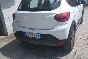 dacia sandero stepwey gpl dalla casa madre