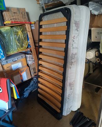 rete a doghe e materasso 