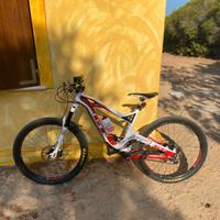 GT Carbon Expert 27.5